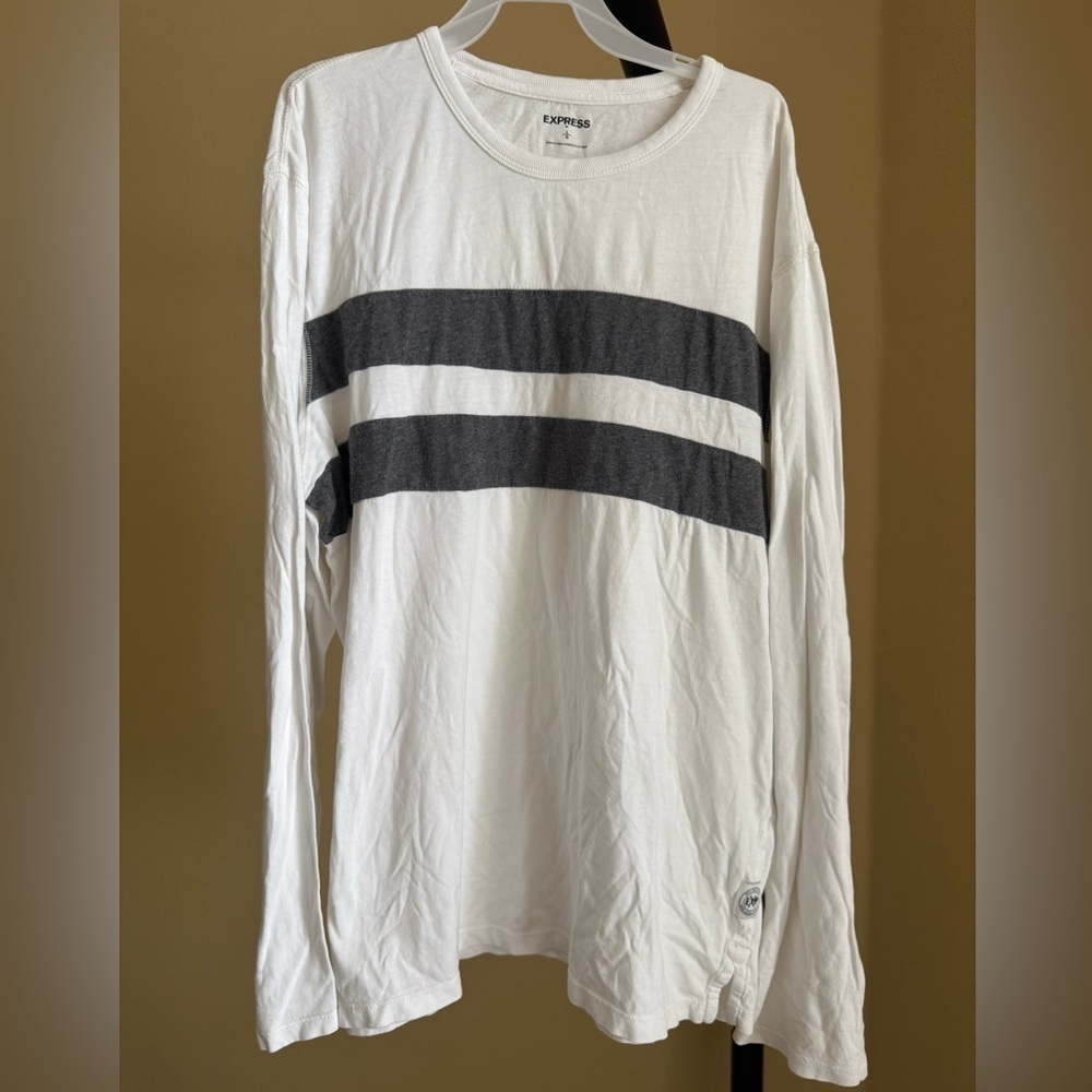 Express White Gray Long Sleeve Tee
